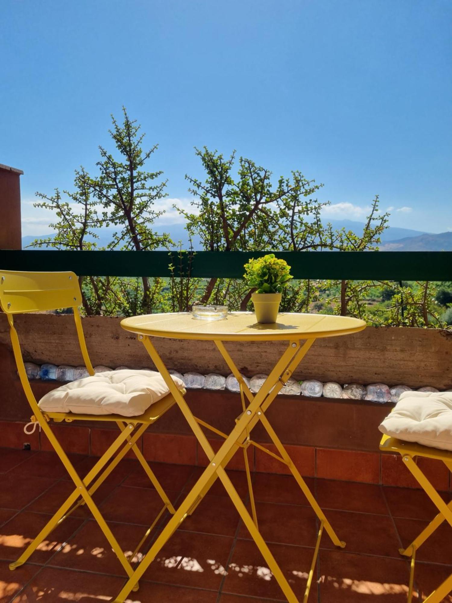 Appartamento Les Roches Noires Giardini-Naxos Kültér fotó